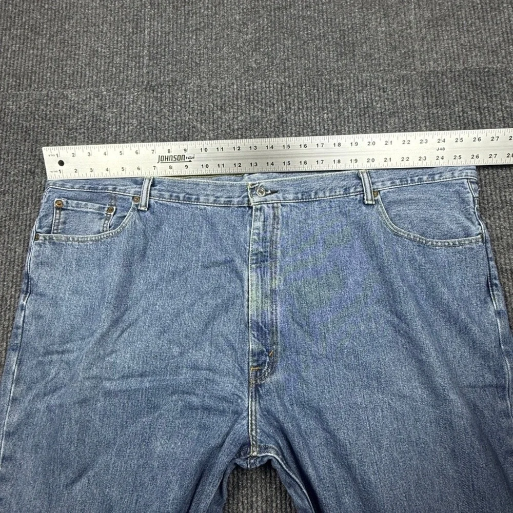 Levis 550 Relaxed Fit Blue Denim Jeans Mens 48x30 Medium Wash Tapered Leg